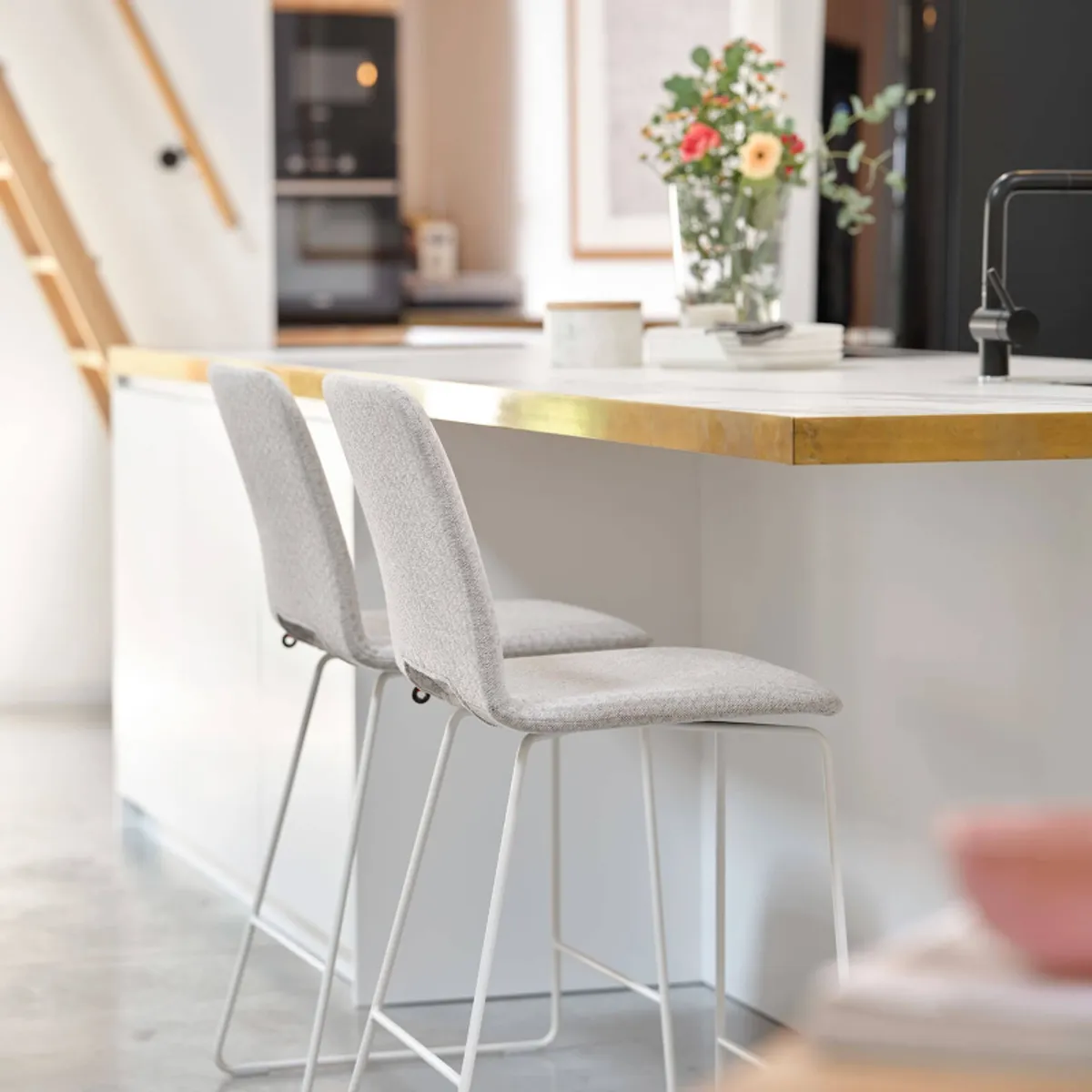 Pamp Mobitec ® - Tabouret snack design en tissu avec pieds en métal