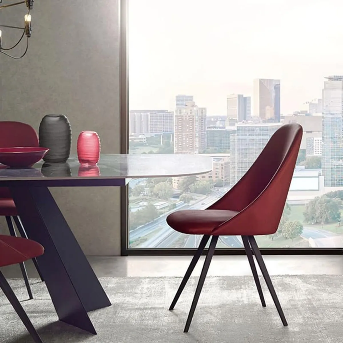 Alizée - Chaise moderne pivotante rembourrée