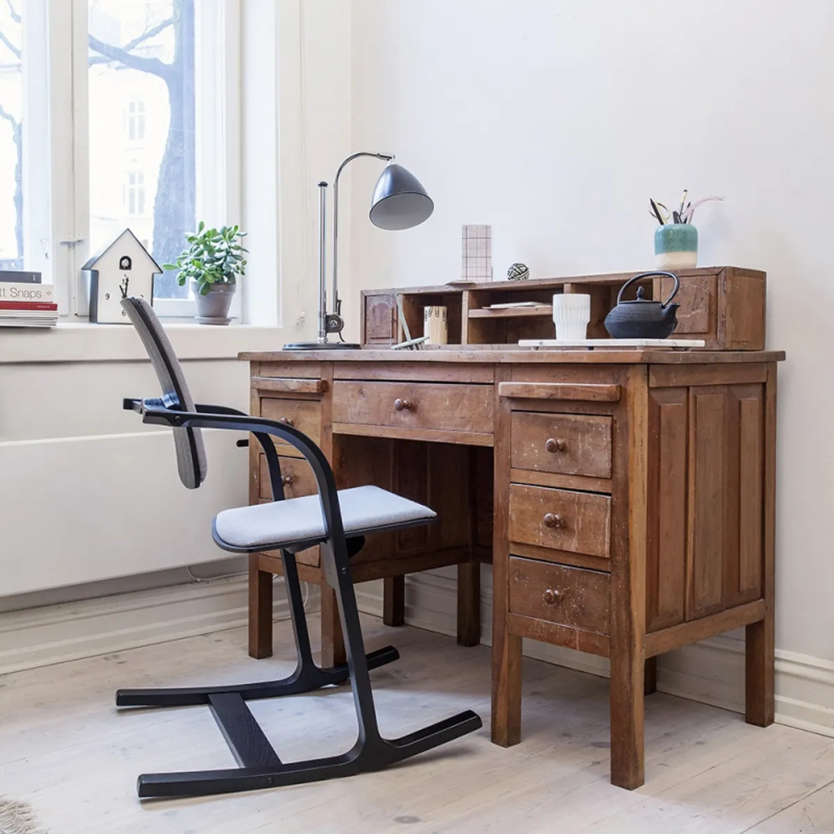 Actulum Varier® - Fauteuil de bureau ergonomique à bascule en tissu et bois