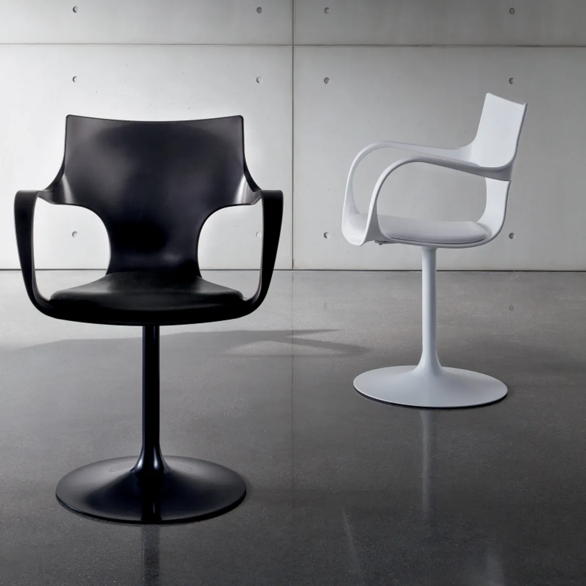 Flûte Sovet® - Chaise design pivotante avec accoudoirs