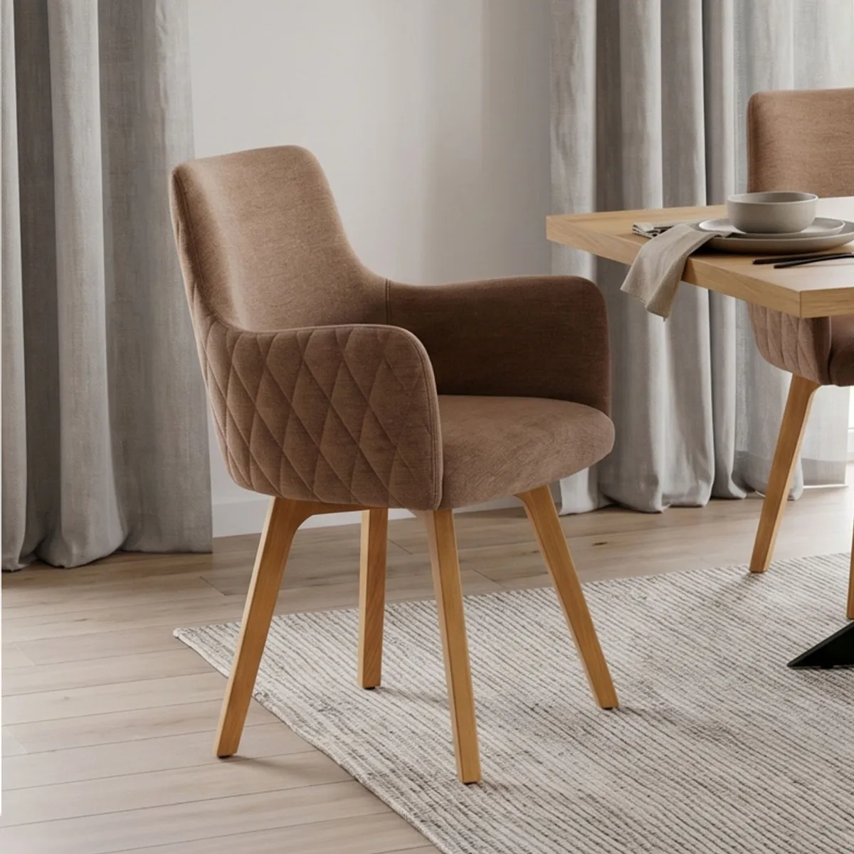 Anders diamant - Fauteuil en tissu dos matelassé et pieds en bois