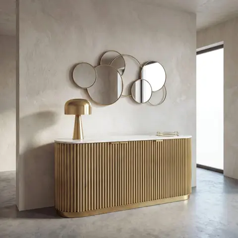 Buffet 3 portes en métal ondulé coloris laiton et marbre blanc L185