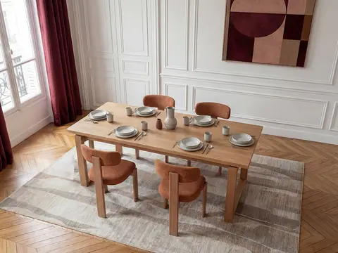 Ensemble MARIN avec table à manger 220 cm couleur chêne + lot de chaises TANYA chêne massif et texturé orange