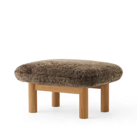 Repose-pieds Brasilia peau de mouton root marron, structure en chêne