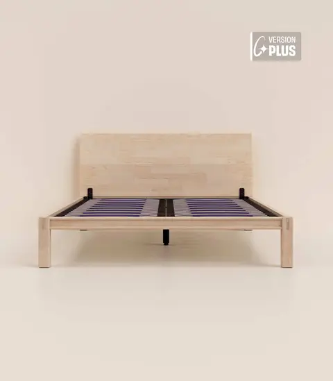 Lit en bois clair Plus